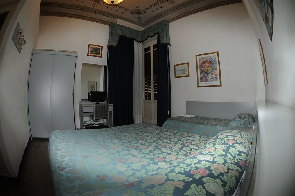 Hotel Doria Chiavari Esterno foto